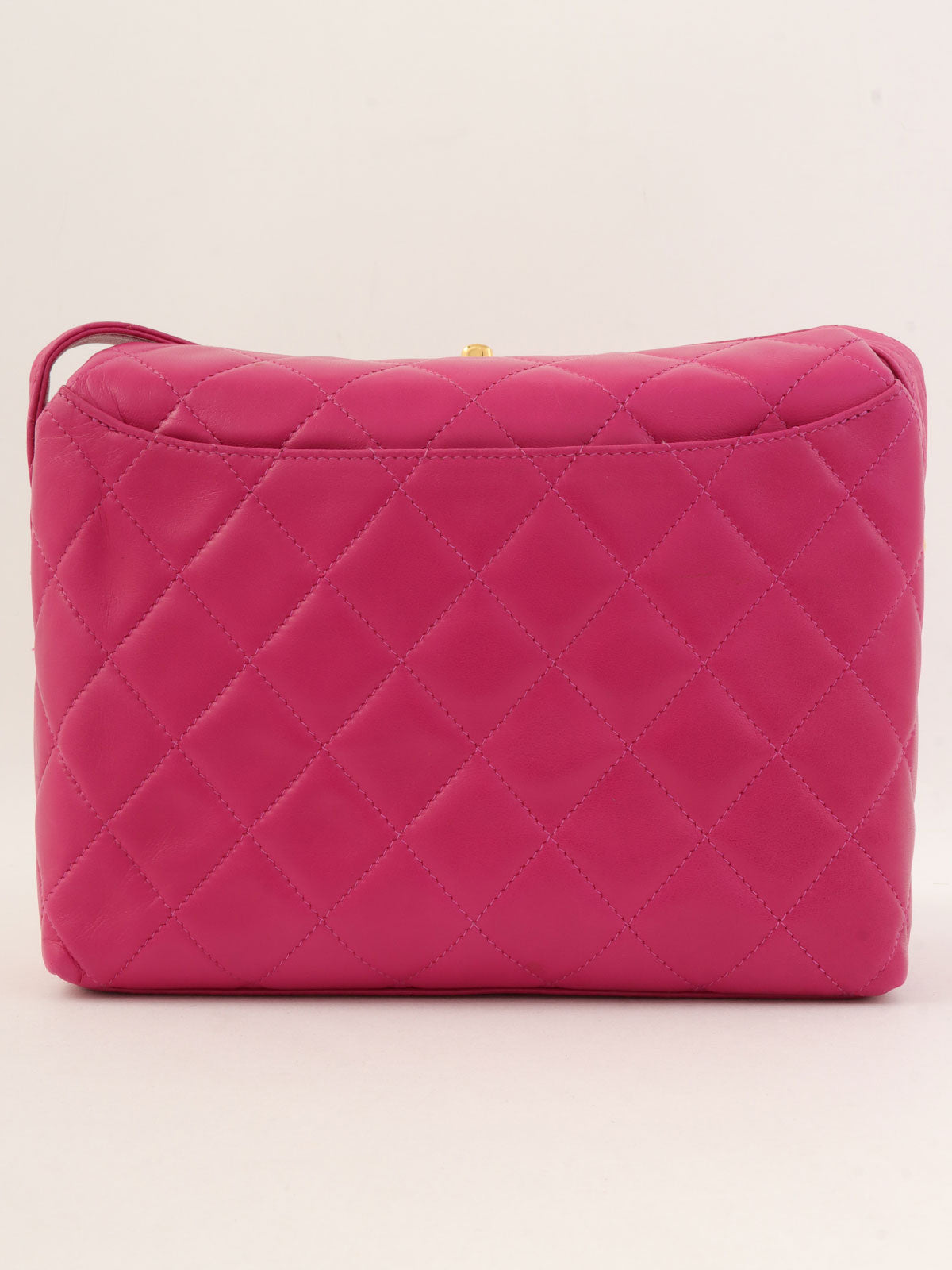 1992 Matelasse Stitch CC Turnlock Shoulder Bag in Fuchsia Pink