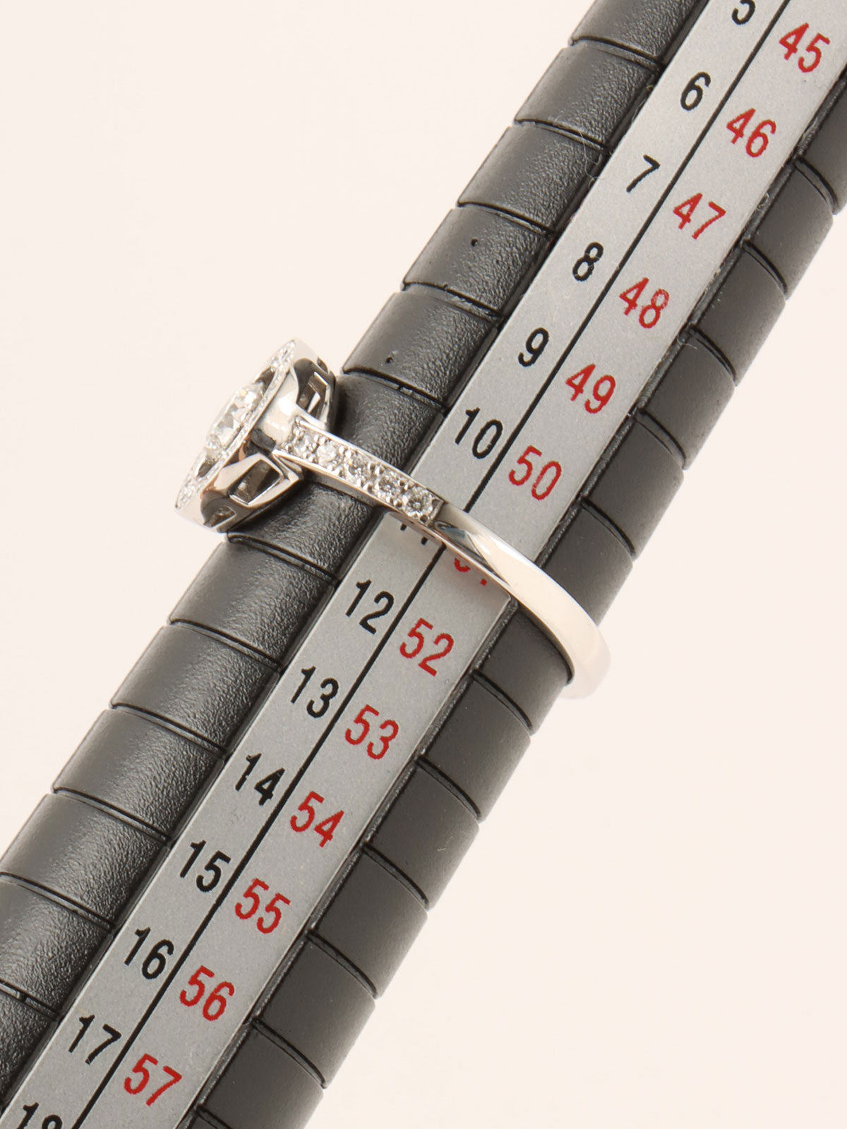 18Kダイヤモンドサークルデザインリング シルバー