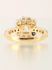 18K Gold Diamond Design Ring