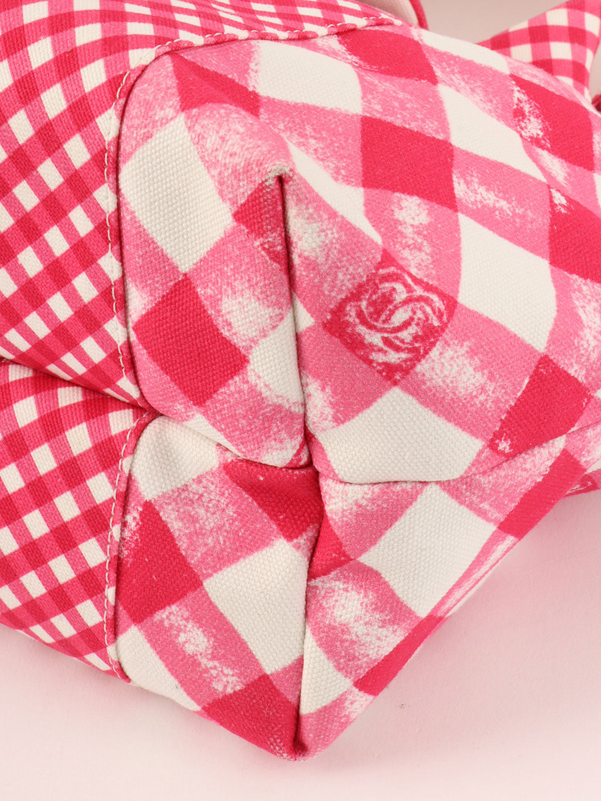 2010年頃製 キャンバスギンガムチェックサークルCCマークハンドバッグ ピンク/ホワイト