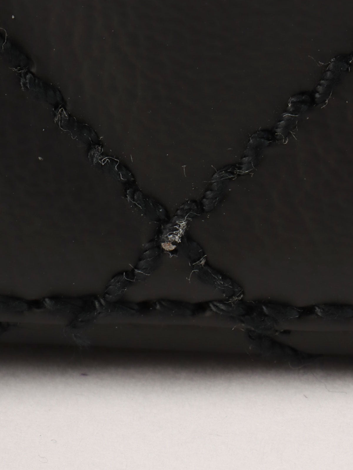 2001年頃製 ワイルドステッチCCターンロックプレートチェーンバニティー ブラック