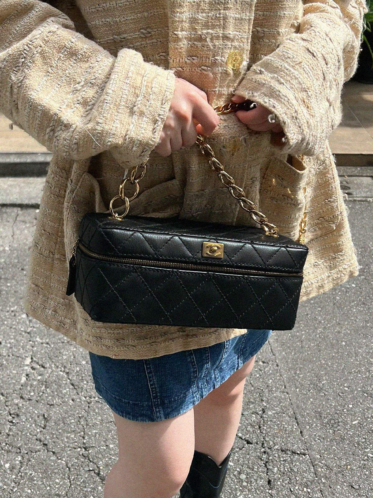 2001年頃製 ワイルドステッチCCターンロックプレートチェーンバニティー ブラック