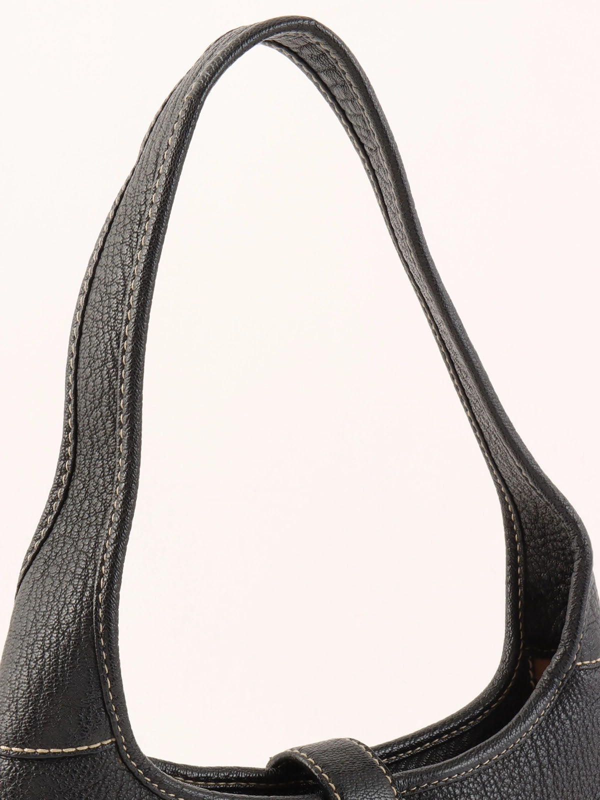 Varaplate One Shoulder Bag Black