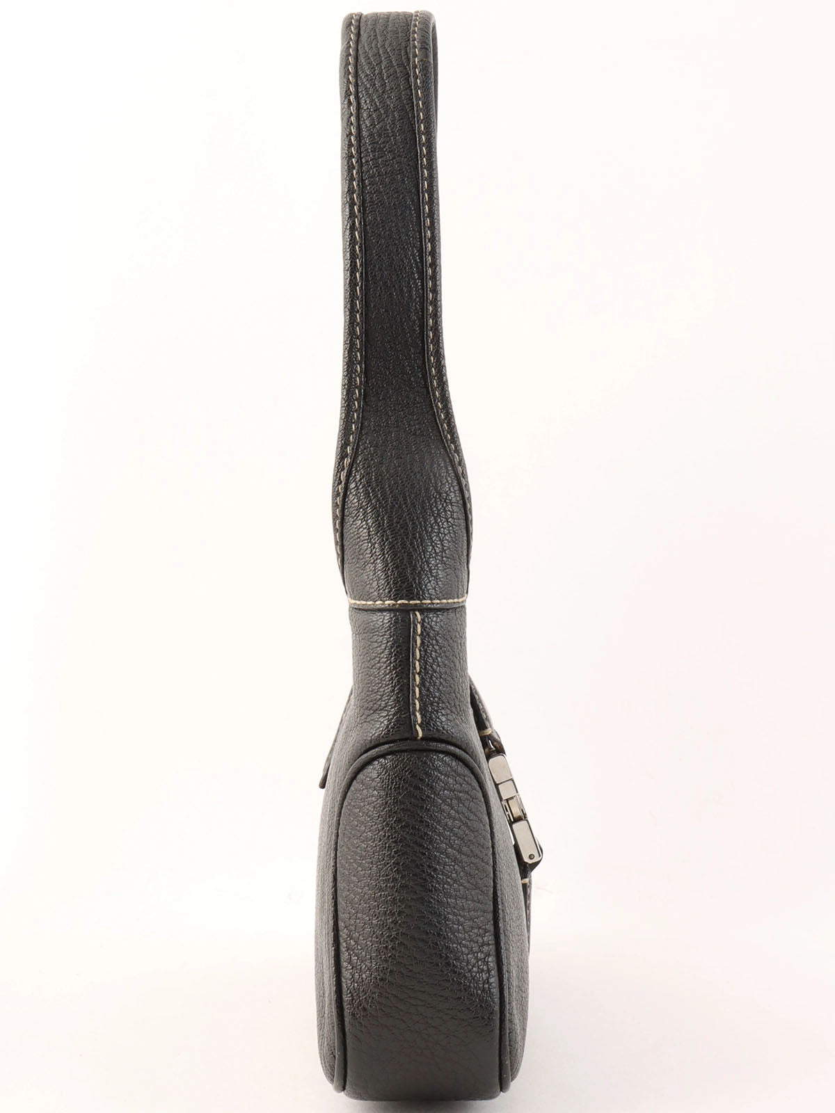 ヴァラプレートワンショルダーバッグ ブラック