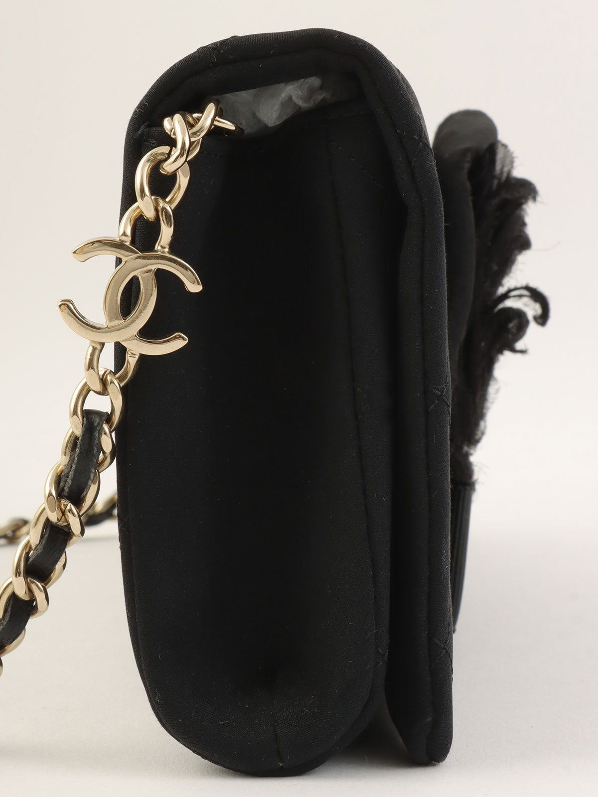 Camellia motif one-shoulder chain bag, black, made around 2005