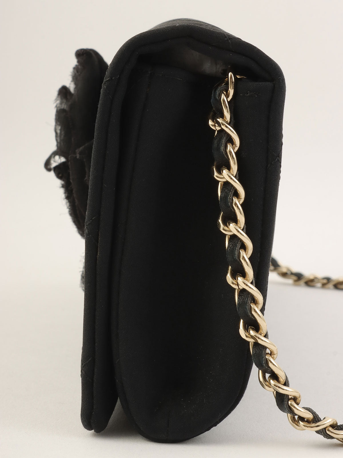 Camellia motif one-shoulder chain bag, black, made around 2005