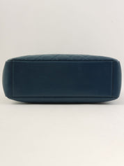 2013 Caviar Skin CC 标志缝线链条手提包 蓝色