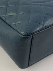 2013 Caviar Skin CC 标志缝线链条手提包 蓝色