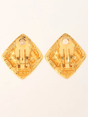 ダイヤモチーフCCマークイヤリング　ゴールド