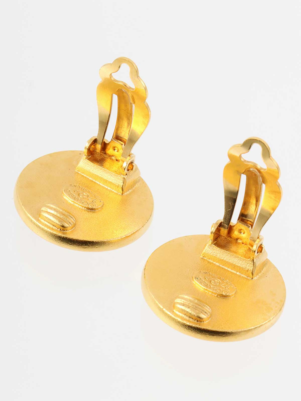 1997 Round Camellia Logo Earrings Gold