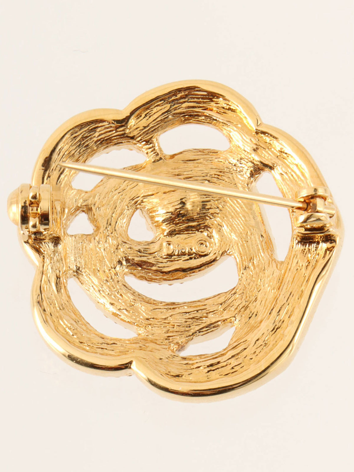 ラインストーンフラワーモチーフブローチ　ゴールド