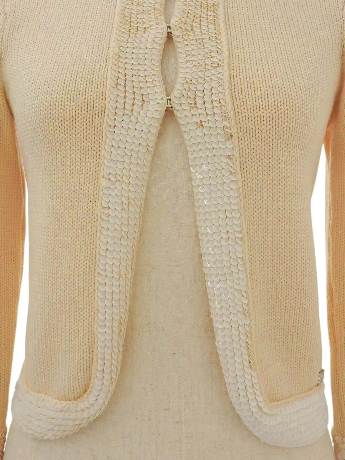 2007年製 スパンコールオーバルCCマークカーディガン ベージュ