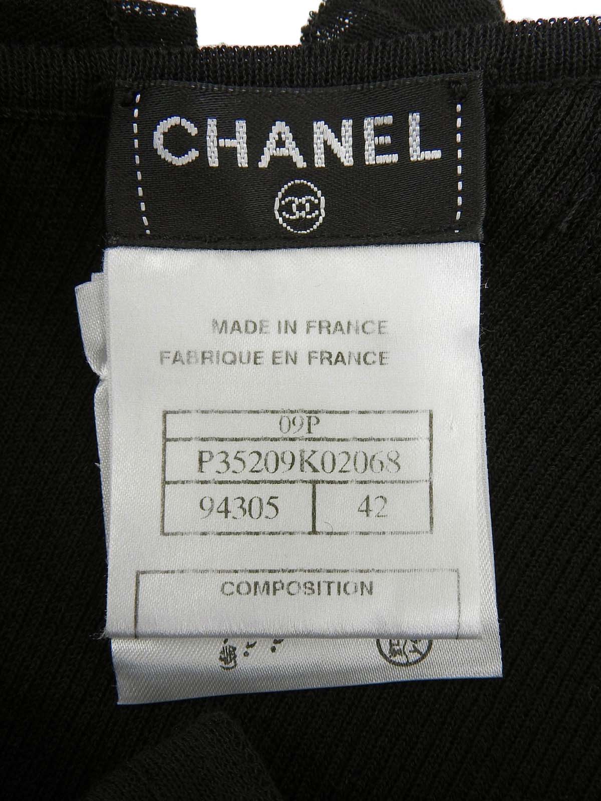 2009 Oval CC Mark Plate Ribbon Design Short Sleeve Top in Black