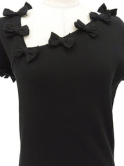 2009 Oval CC Mark Plate Ribbon Design Short Sleeve Top in Black