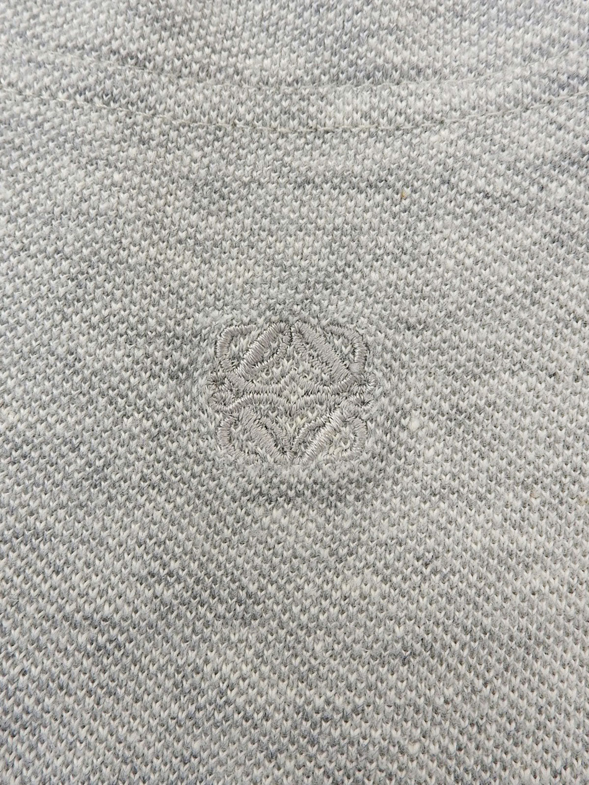アナグラム刺繍ポロシャツ　ライトグレー