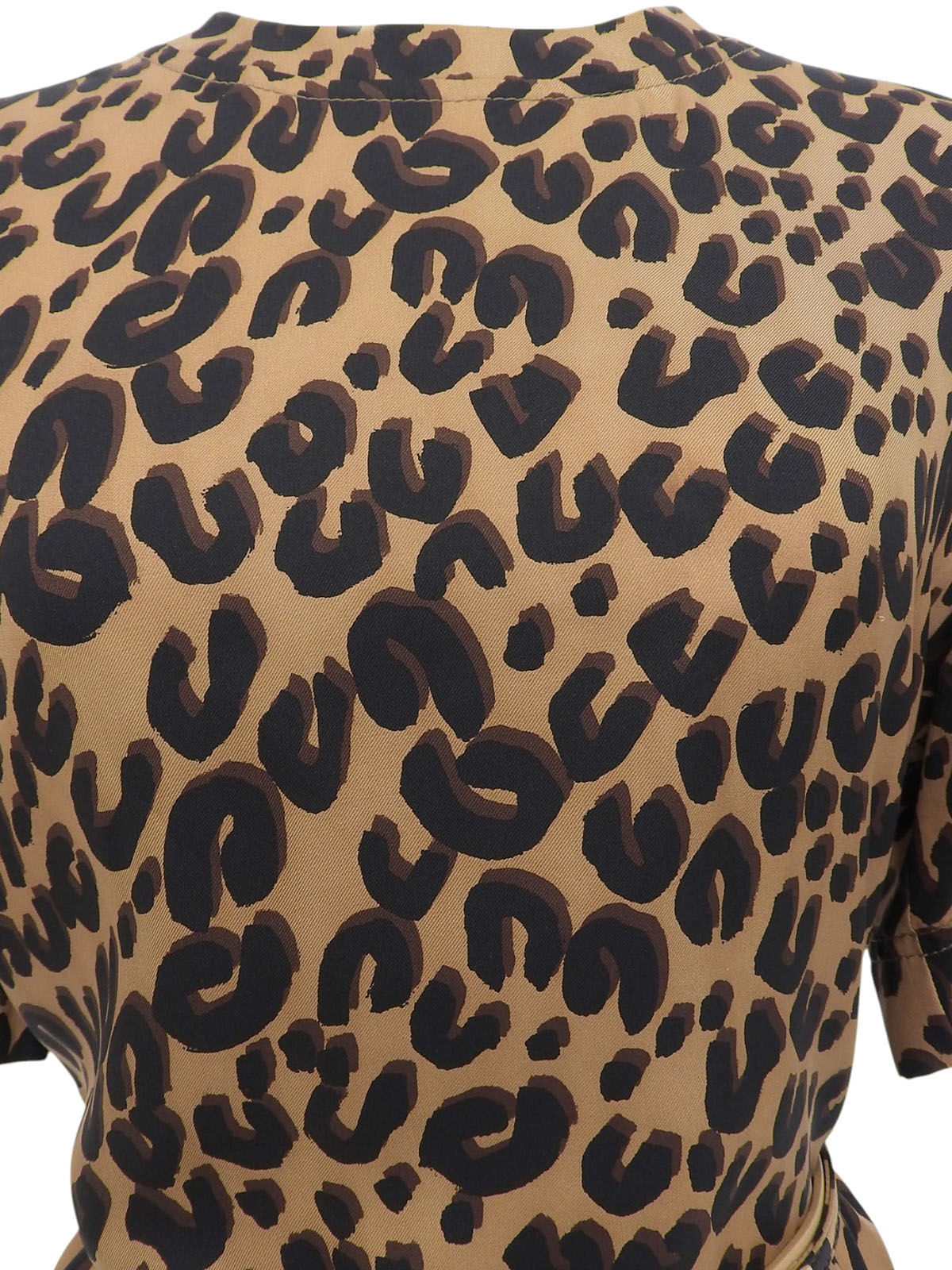 棕色豹纹连衣裙