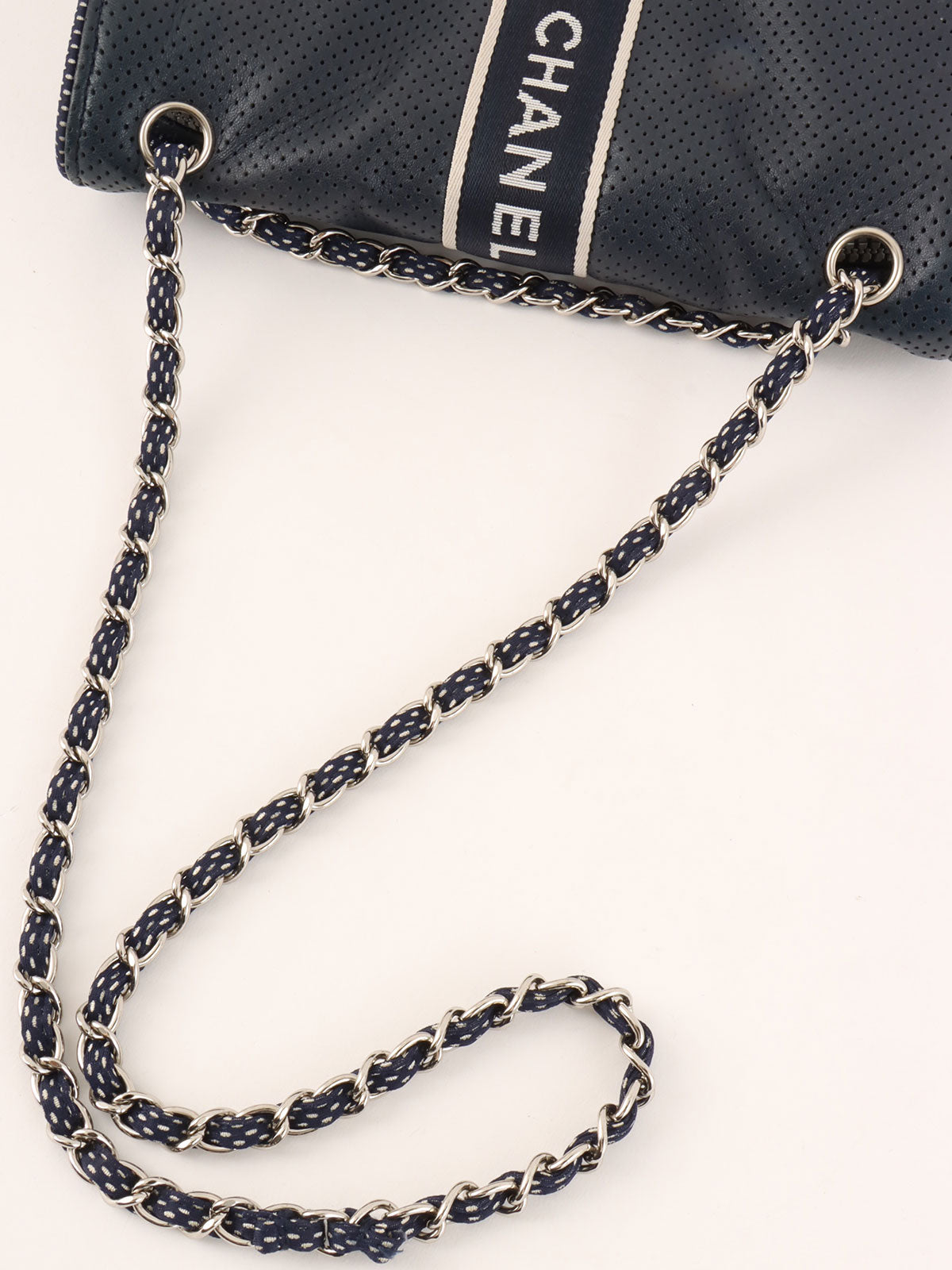 2004年頃製 スポーツラインCCターンロックパンチングレザーチェーンショルダーバッグ ネイビー