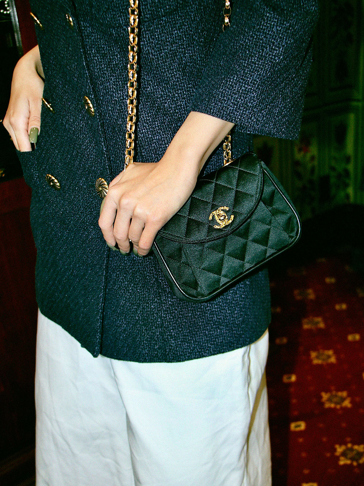 1992年頃製 シルクサテンCCターンロックビジューチェーンバッグミニ ブラック