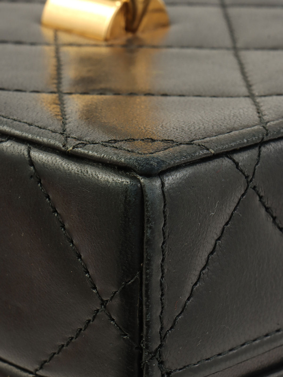 1992年頃製 マトラッセステッチCCターンロックバニティバッグ ブラック