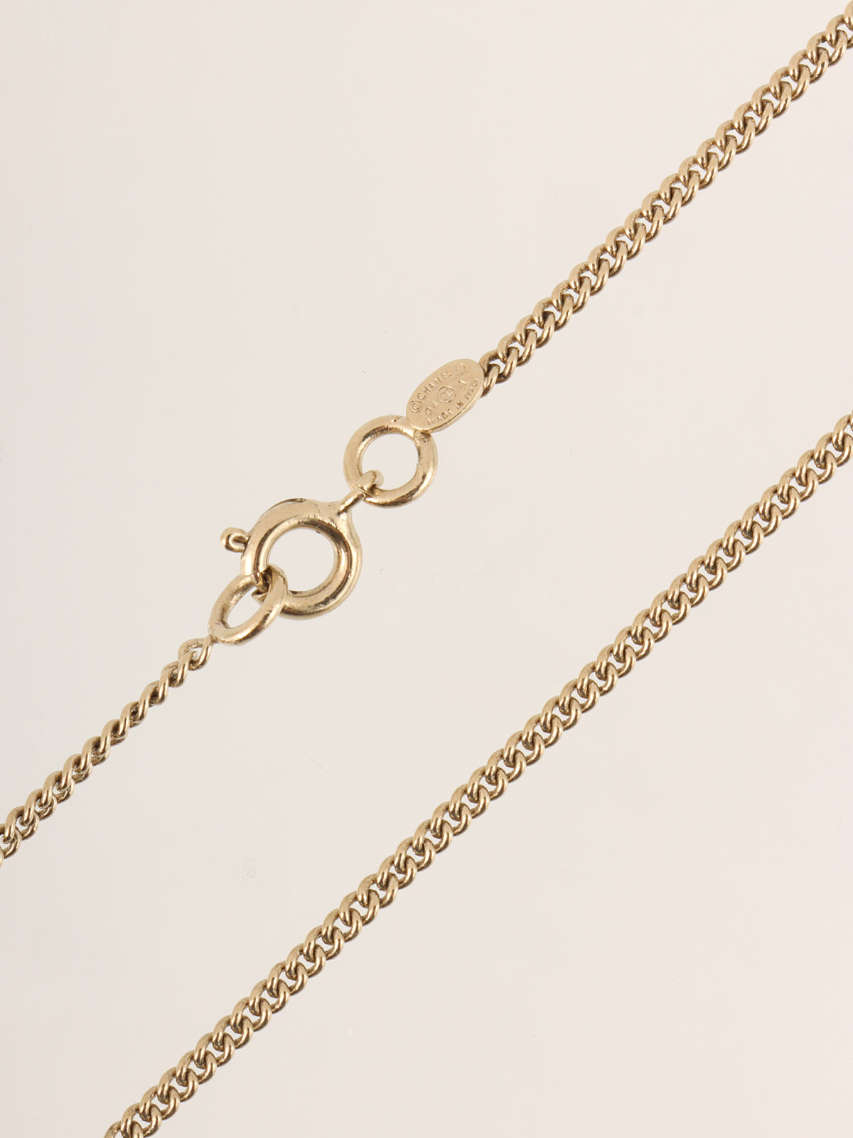 2004年製 CCマークプレートネックレス ゴールド/ネオンピンク