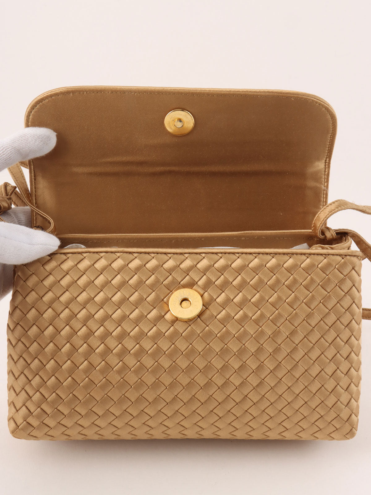 サテンイントレチャートミニショルダーバッグ ゴールド