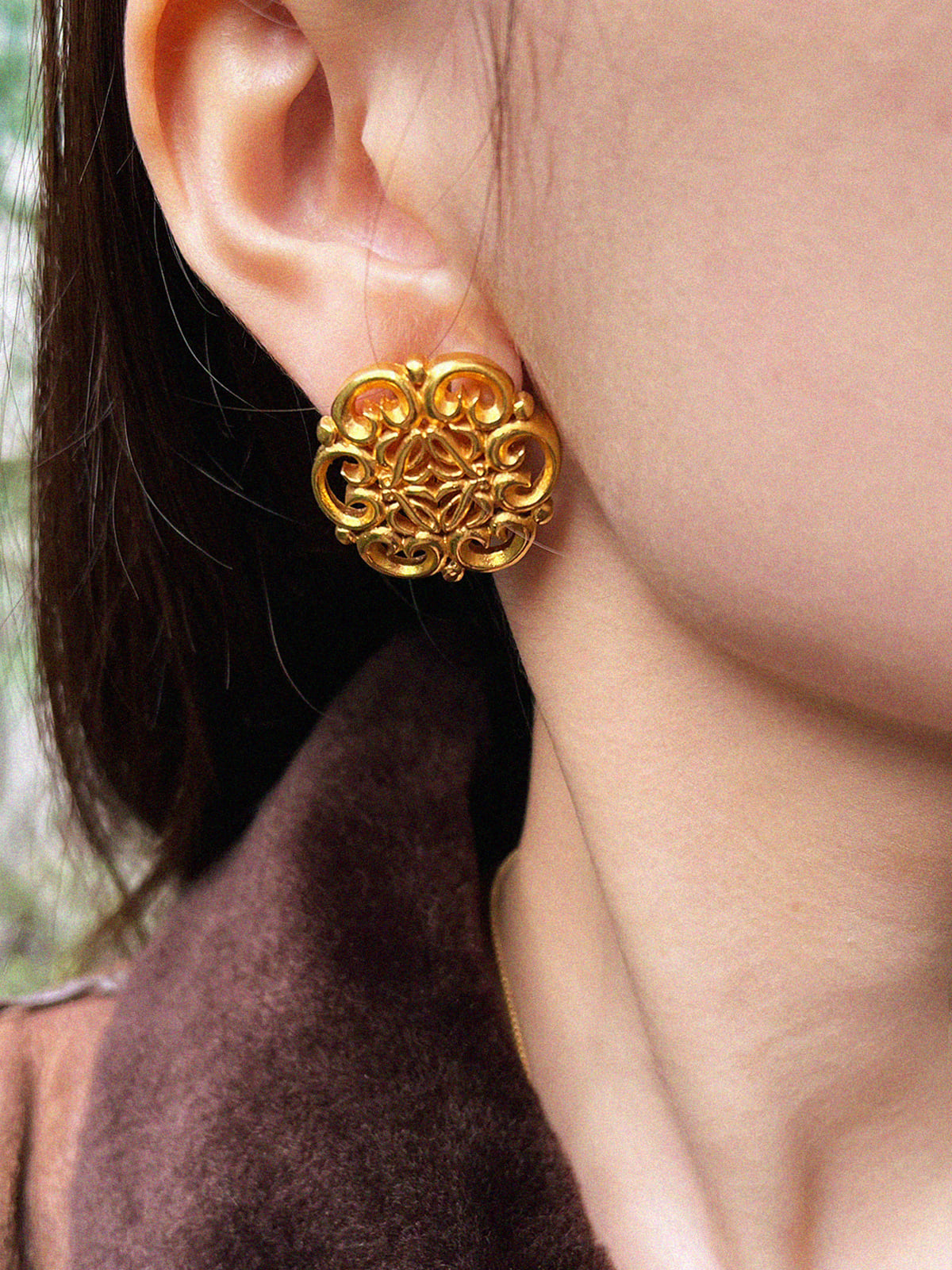 アナグラムロゴイヤリング ゴールド