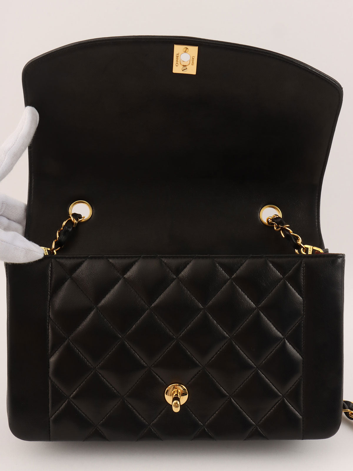 1992年頃製　ダイアナフラップチェーンバッグ25cm　ブラック