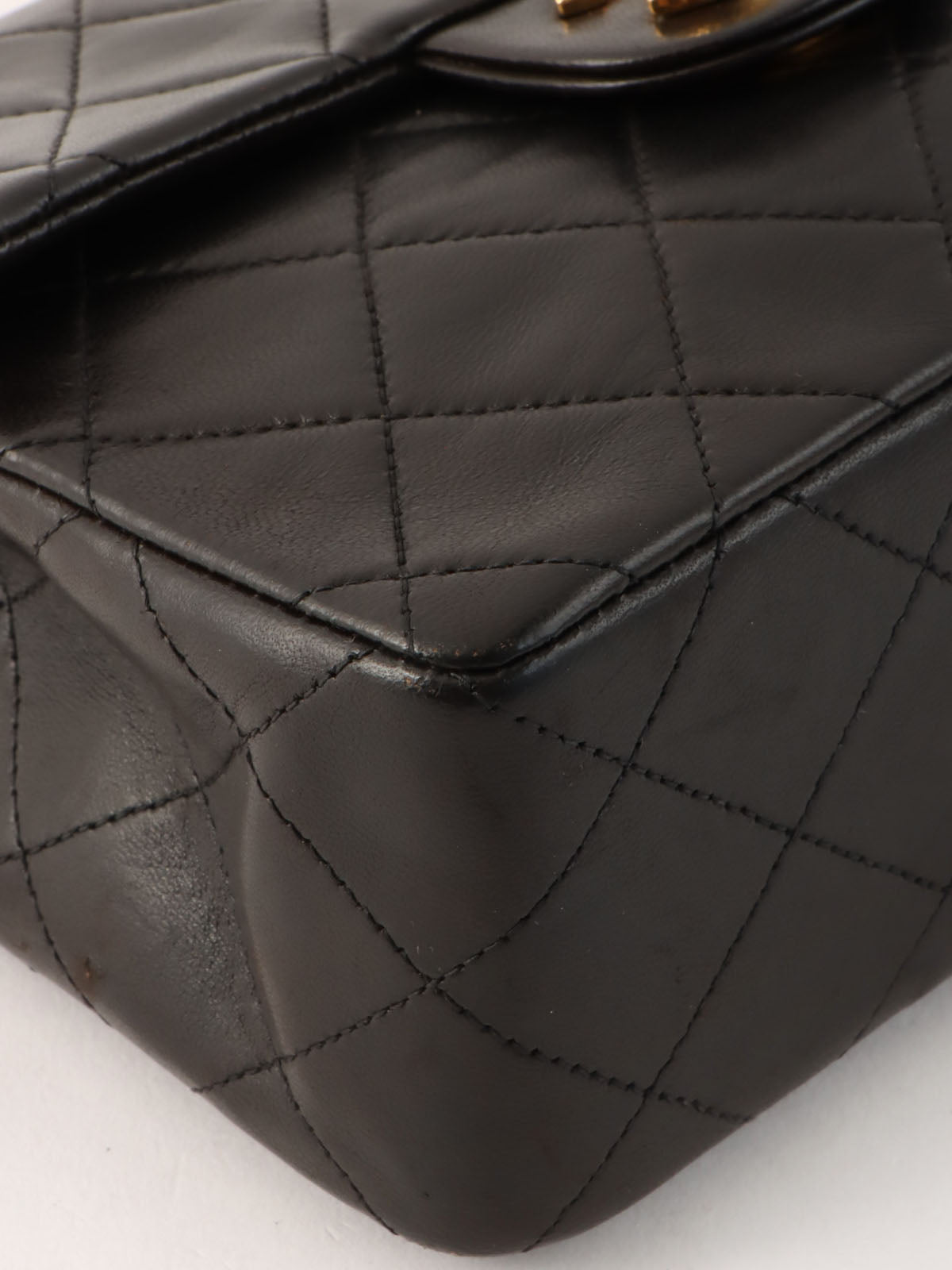 1997 Classic Flap Chain Bag Mini Black