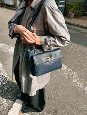 1997年頃製 キャビアスキンCCターンロックCCマークステッチチェーントートバッグ ネイビー