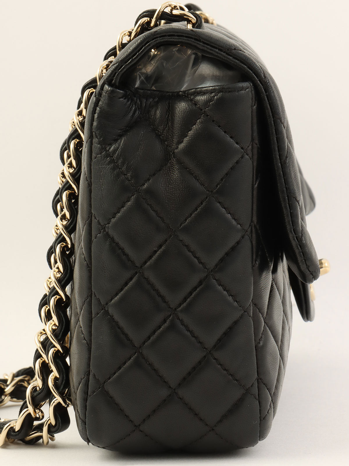 2008 Valentine's Day Limited Edition CC Turnlock Matelasse Chain Shoulder Bag in Black