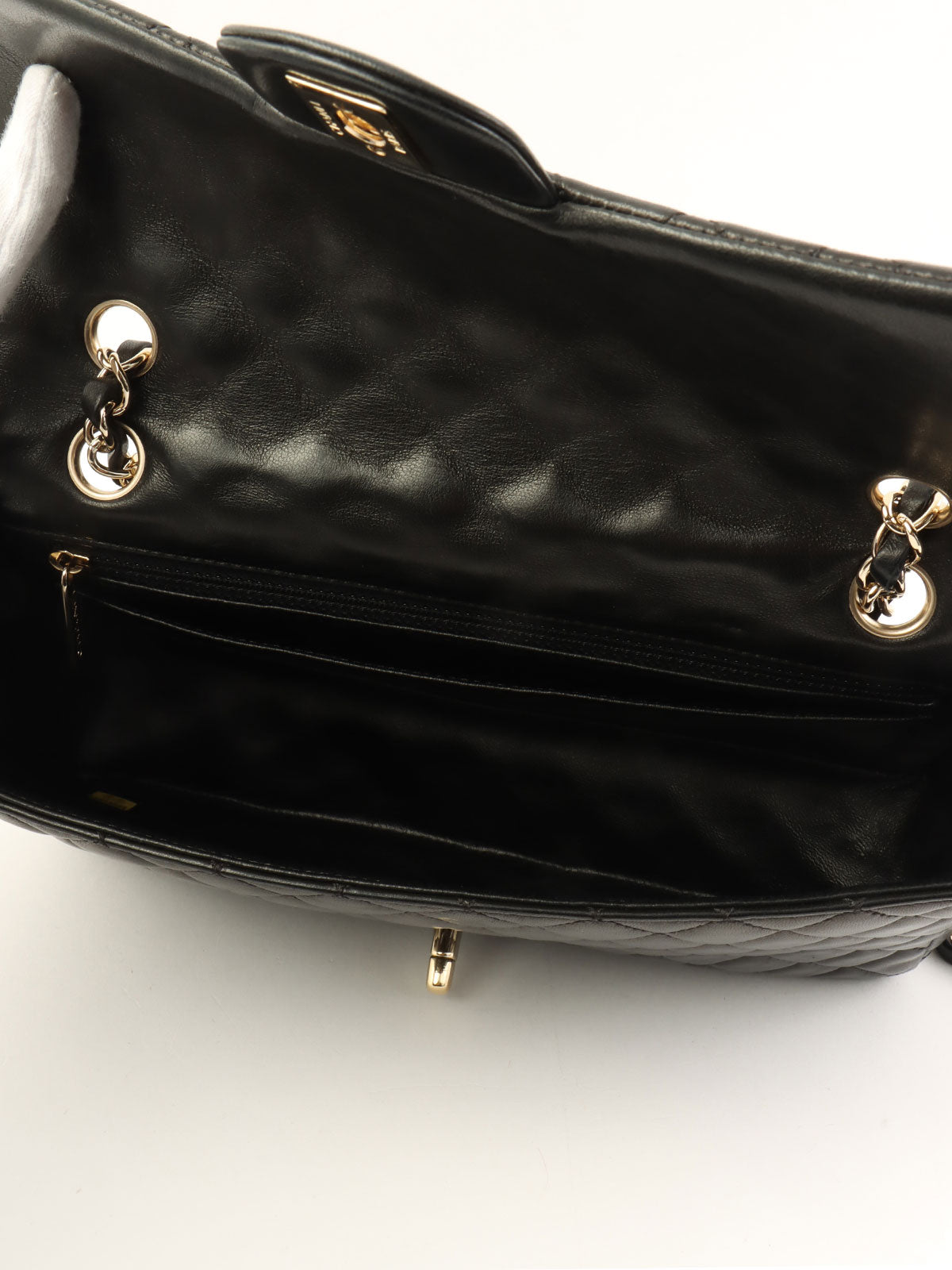 2008 Valentine's Day Limited Edition CC Turnlock Matelasse Chain Shoulder Bag in Black
