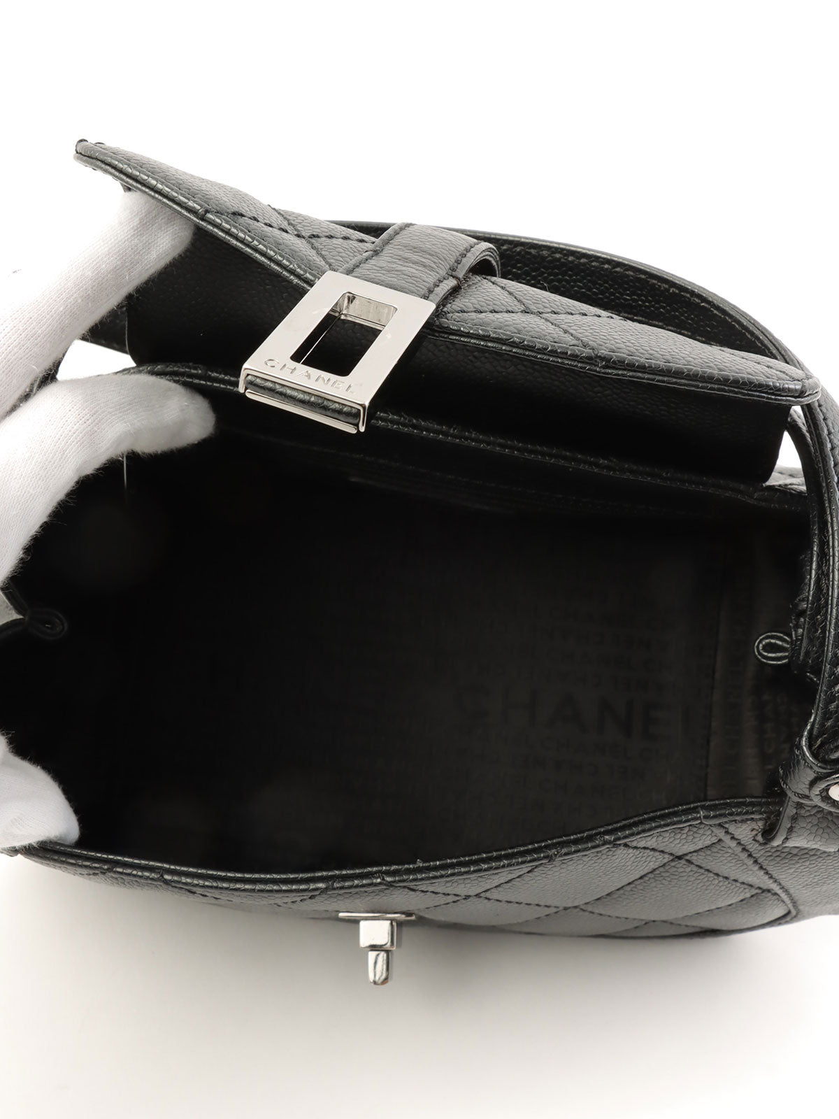 2005年頃製 キャビアスキン2.55ターンロックプレートハンドバッグ ブラック