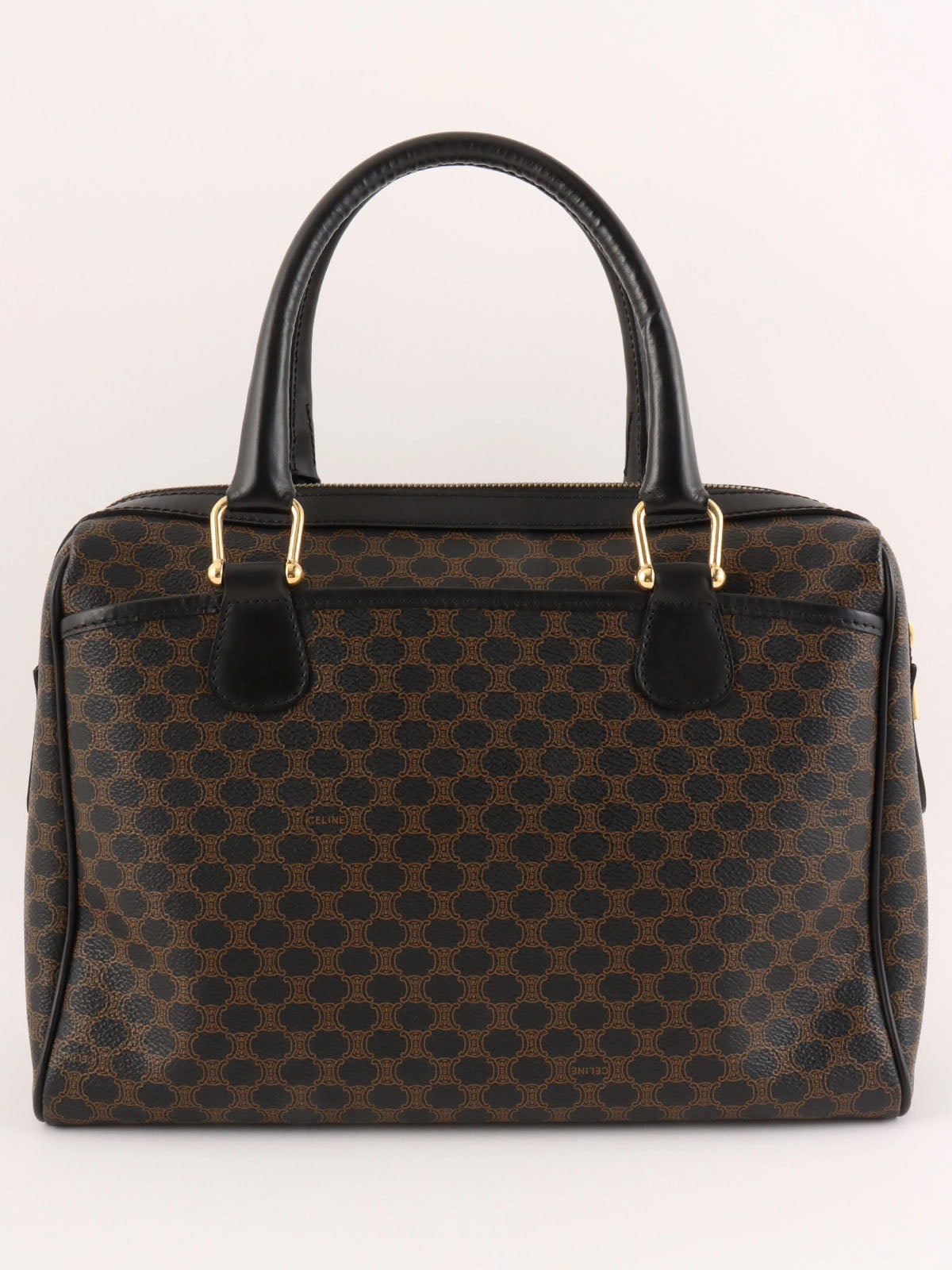 マカダムパターンロゴエンボスハンドバッグ ブラウン