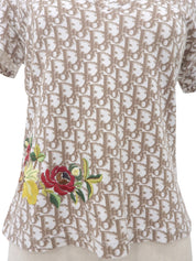 Trotter Pattern Flower Embroidered Half Sleeve Top in White/Brown