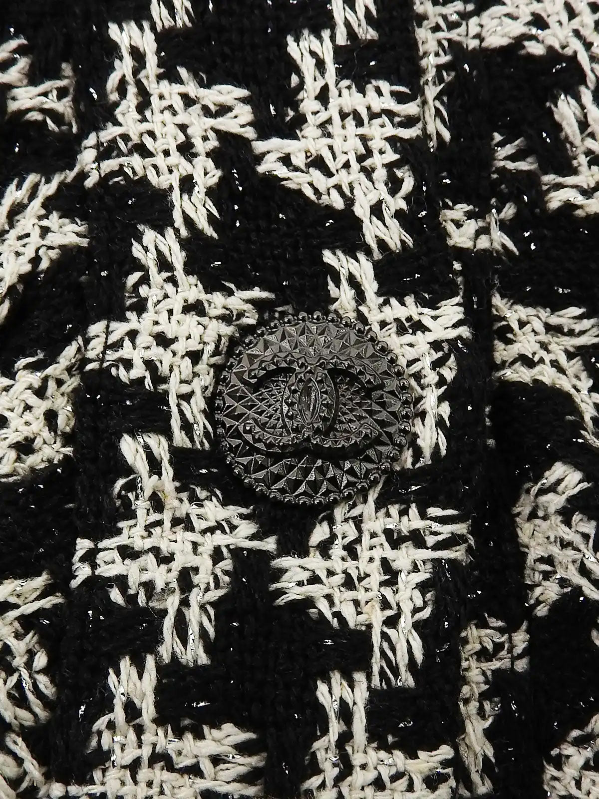 2009款黑色/白色斜纹千鸟格图案CC标志纽扣夹克