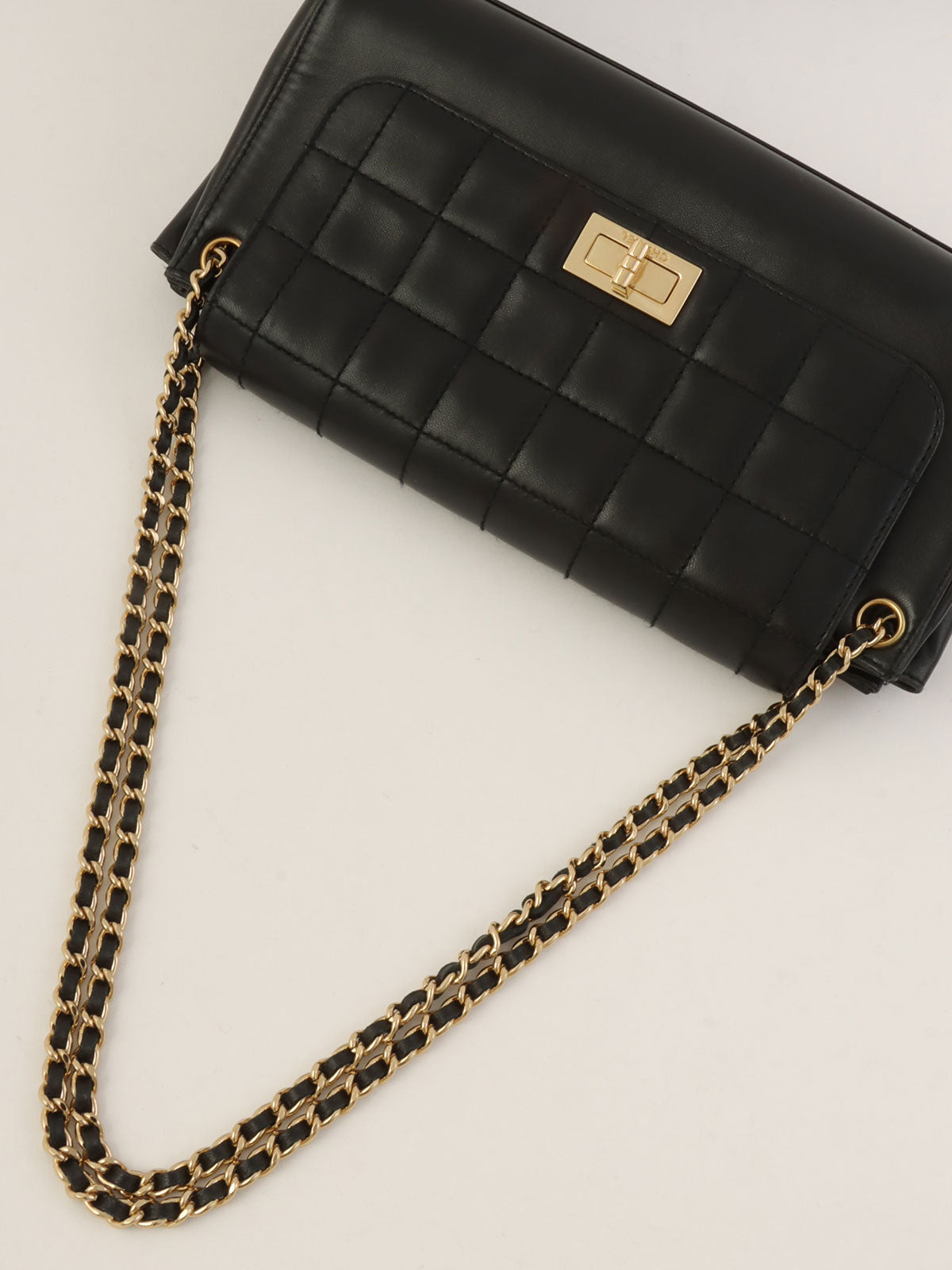 2001 Chocolate Bar 2.55cc Mark Chain Bag, Black