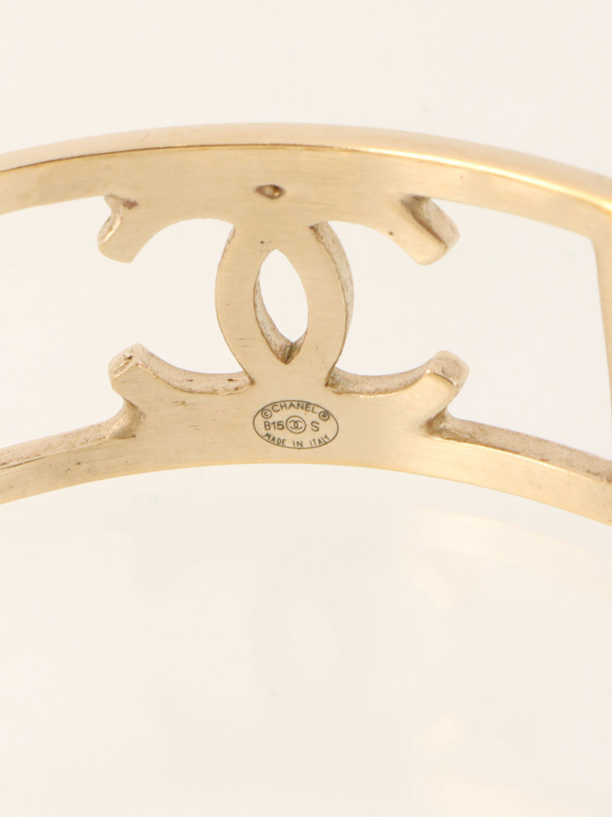 2015年製 CCマークロゴカットアウトバングル ゴールド