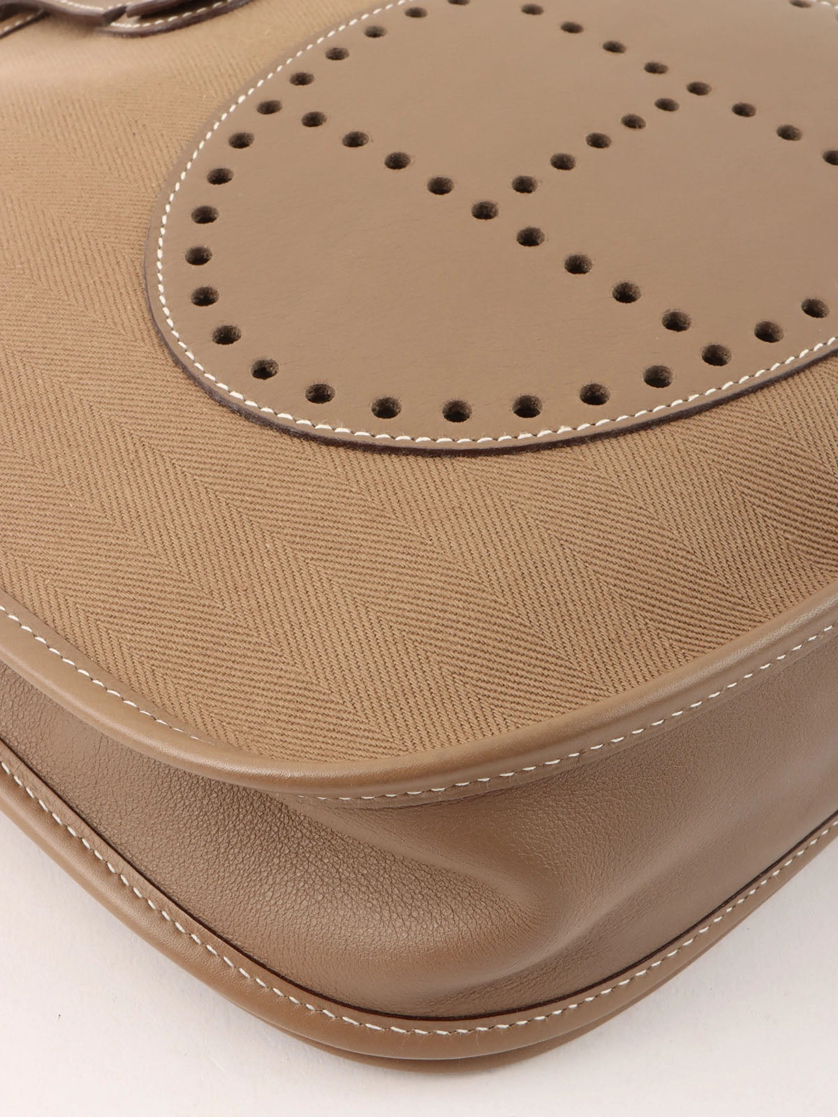 2006年製 エヴリンPM エトゥープ