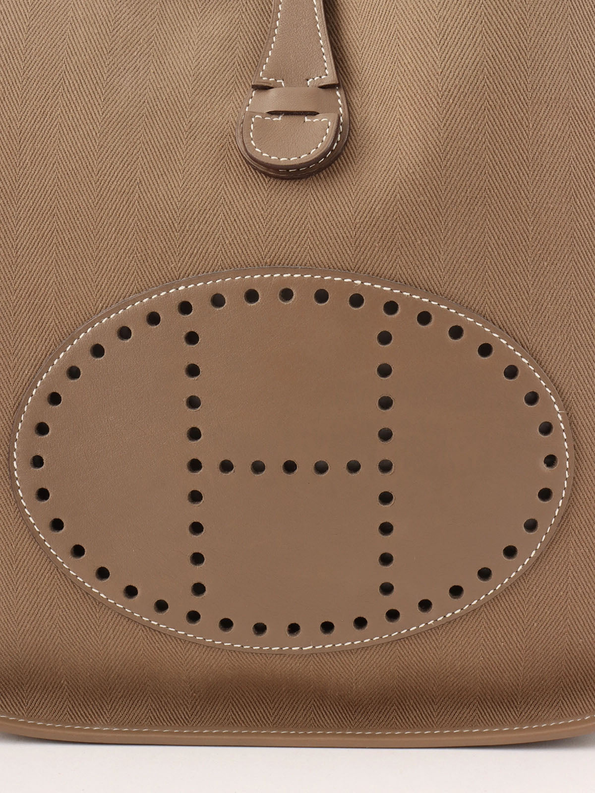 2006年製 エヴリンPM エトゥープ