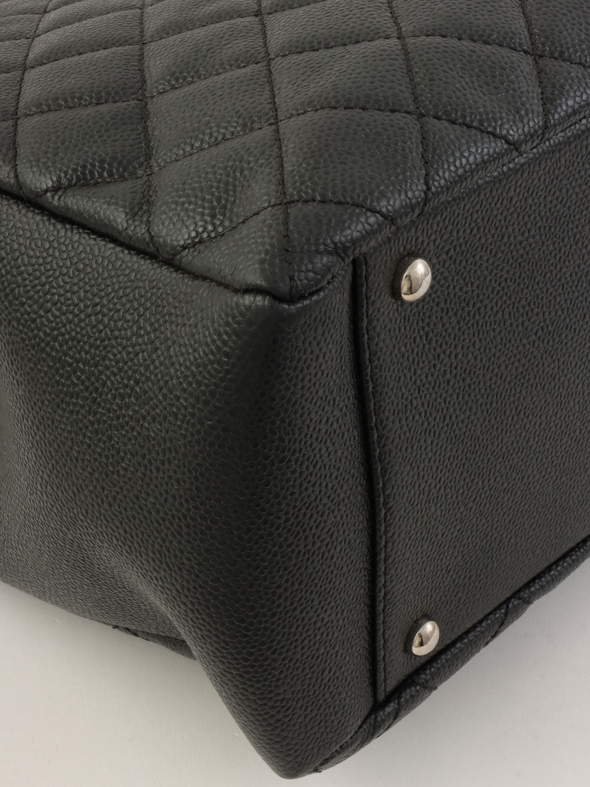 2012年頃製 キャビアスキンCCマークステッチチェーントートバッグ ブラック