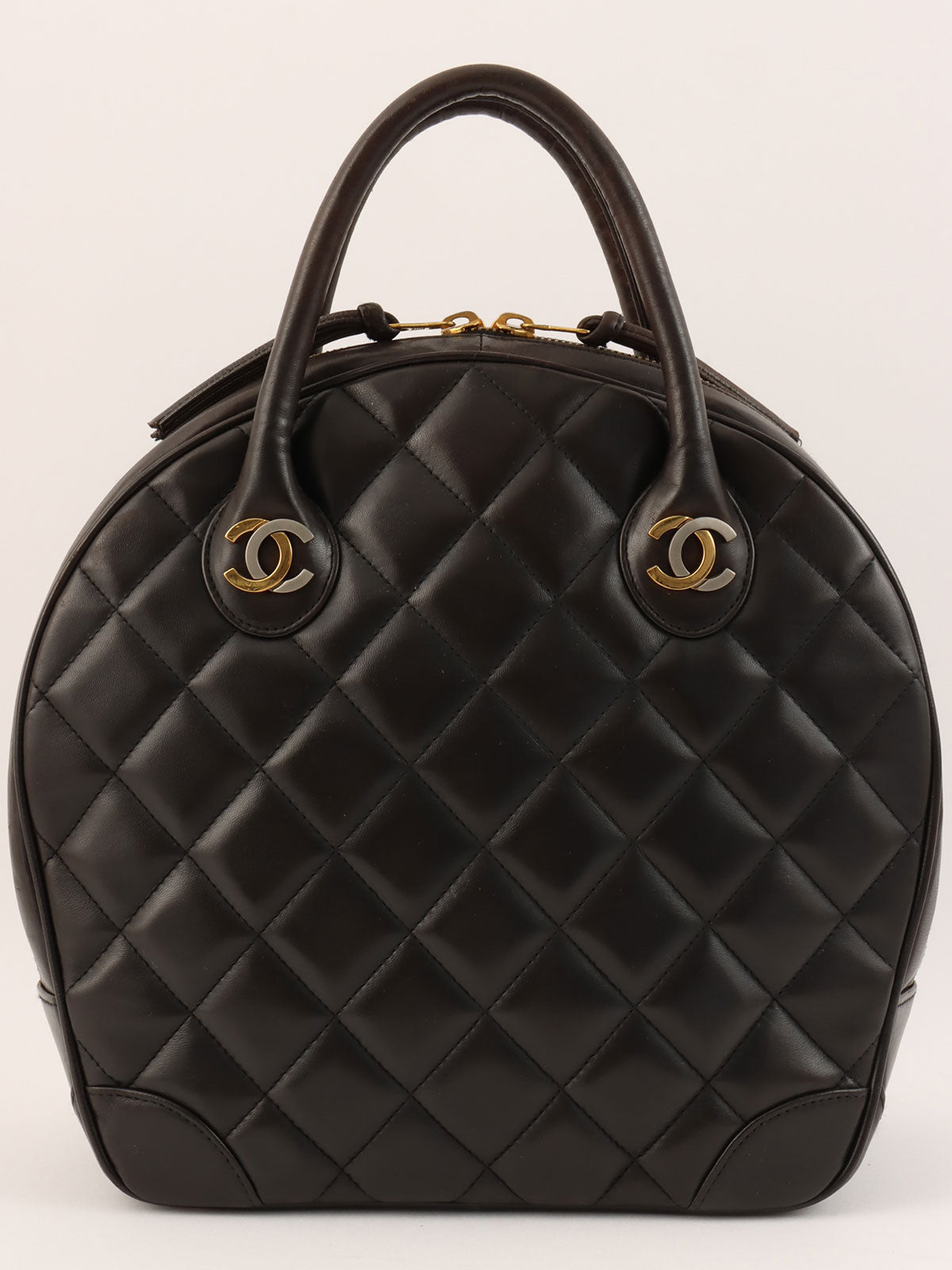 1998年頃製　パリ限定CCマークプレートハンドバッグ　ブラック