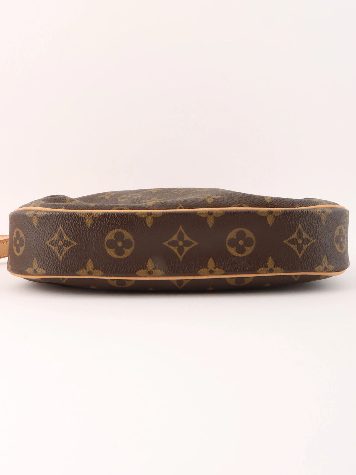 2009 Canvas Monogram Odeon PM Brown