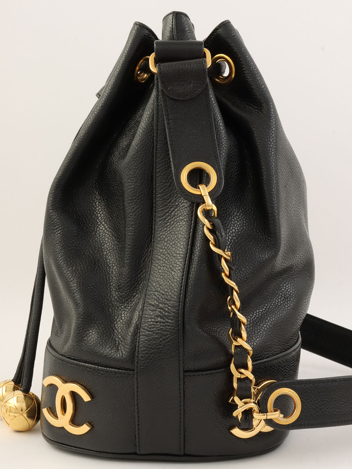 1992 Caviar Skin 6CC Mark Stitch Drawstring Shoulder Bag Black