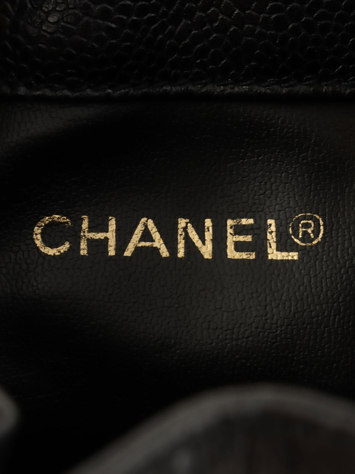 1992 Caviar Skin 6CC Mark Stitch Drawstring Shoulder Bag Black