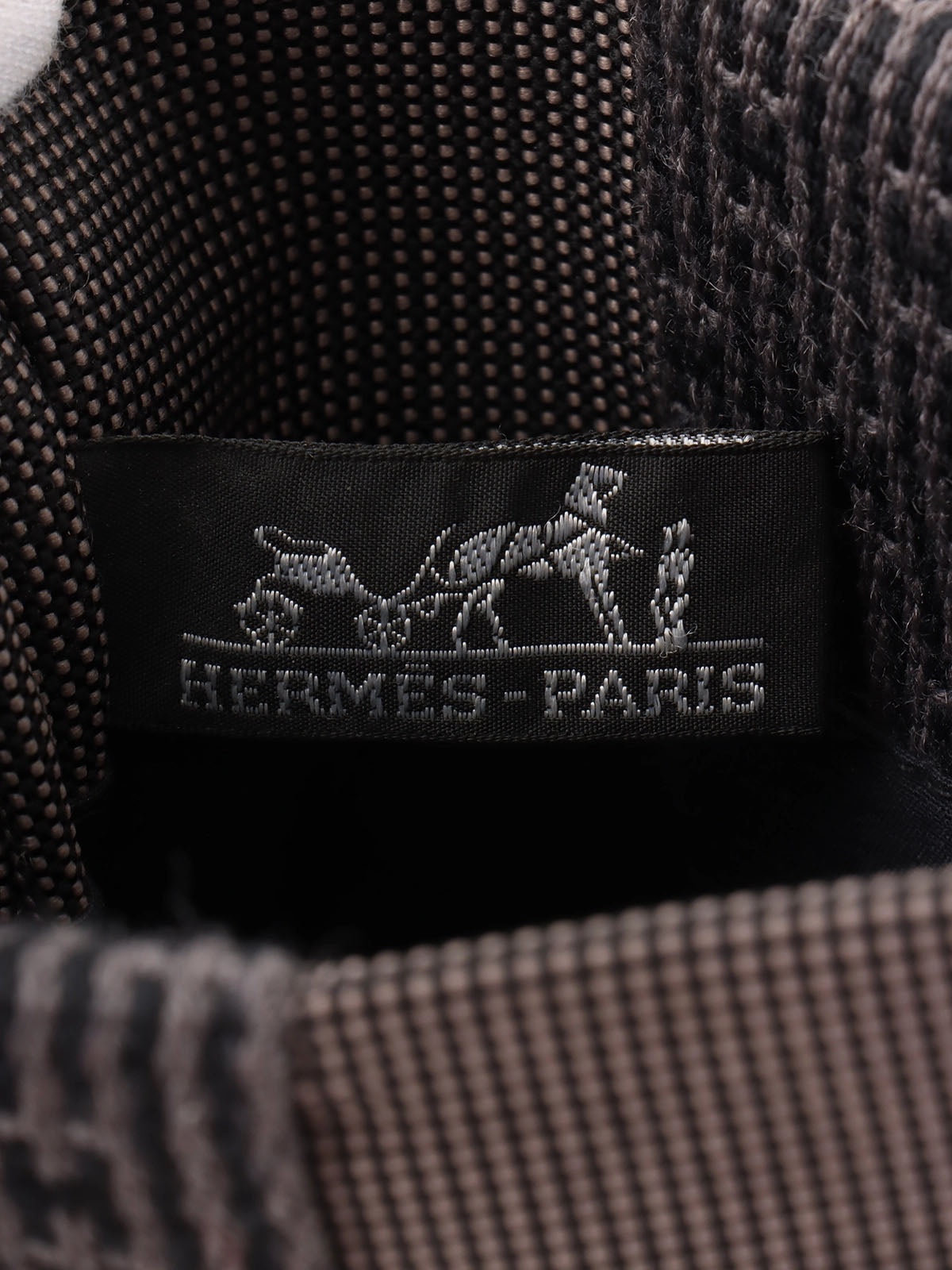 エールラインポシェットショルダーバッグ グレー