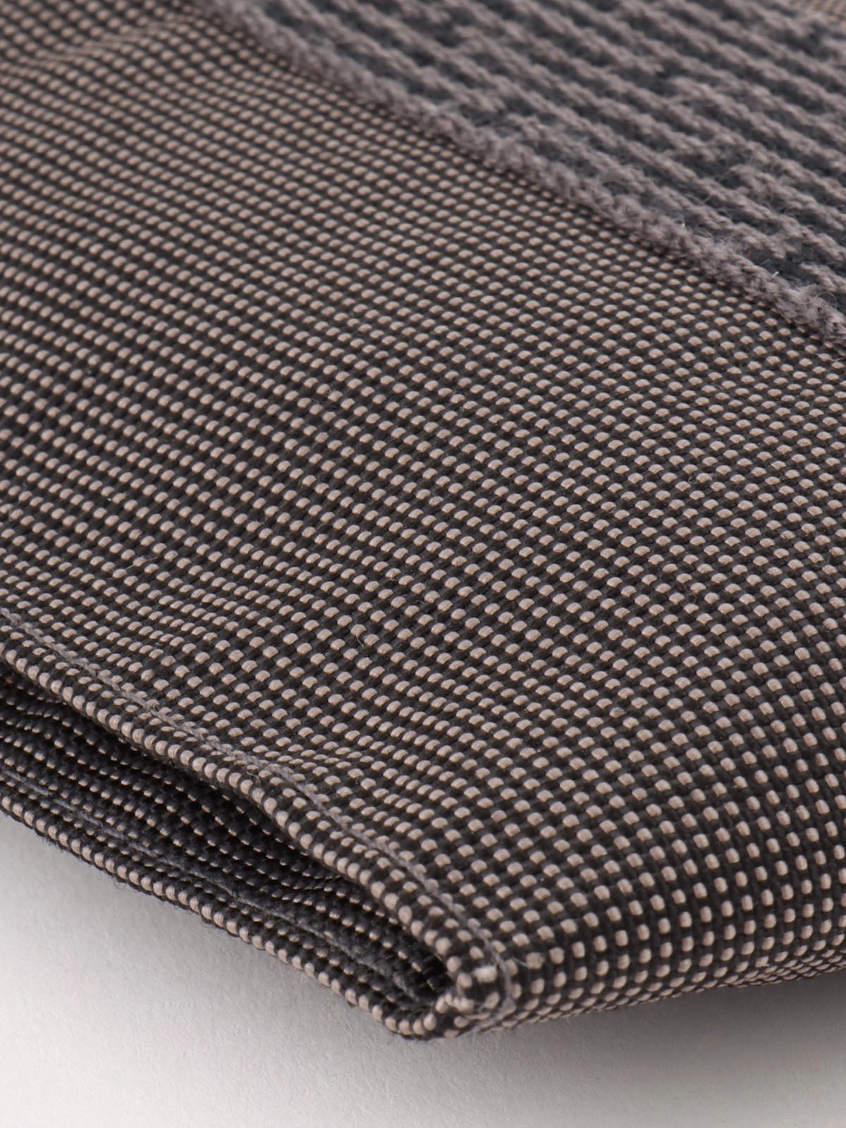 Her Line Pochette Shoulder Bag Gray
