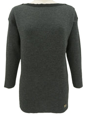 ロゴプレートニットトップス グレー/ブラック