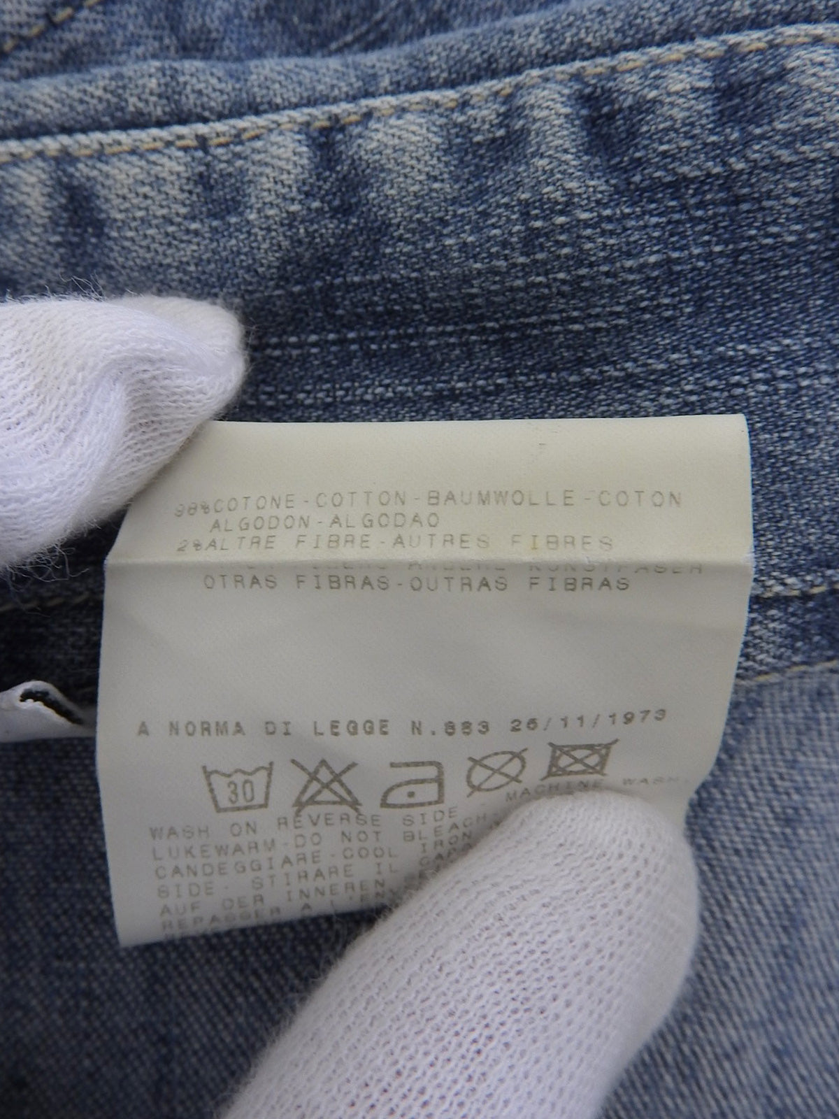 Medusa Button Denim Shirt in Blue