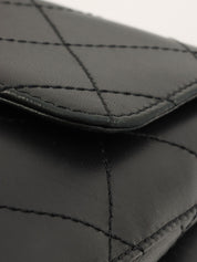 1998 Matelasse Stitch CC Turnlock Shoulder Bag in Black