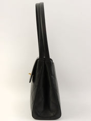 1998 Matelasse Stitch CC Turnlock Shoulder Bag in Black